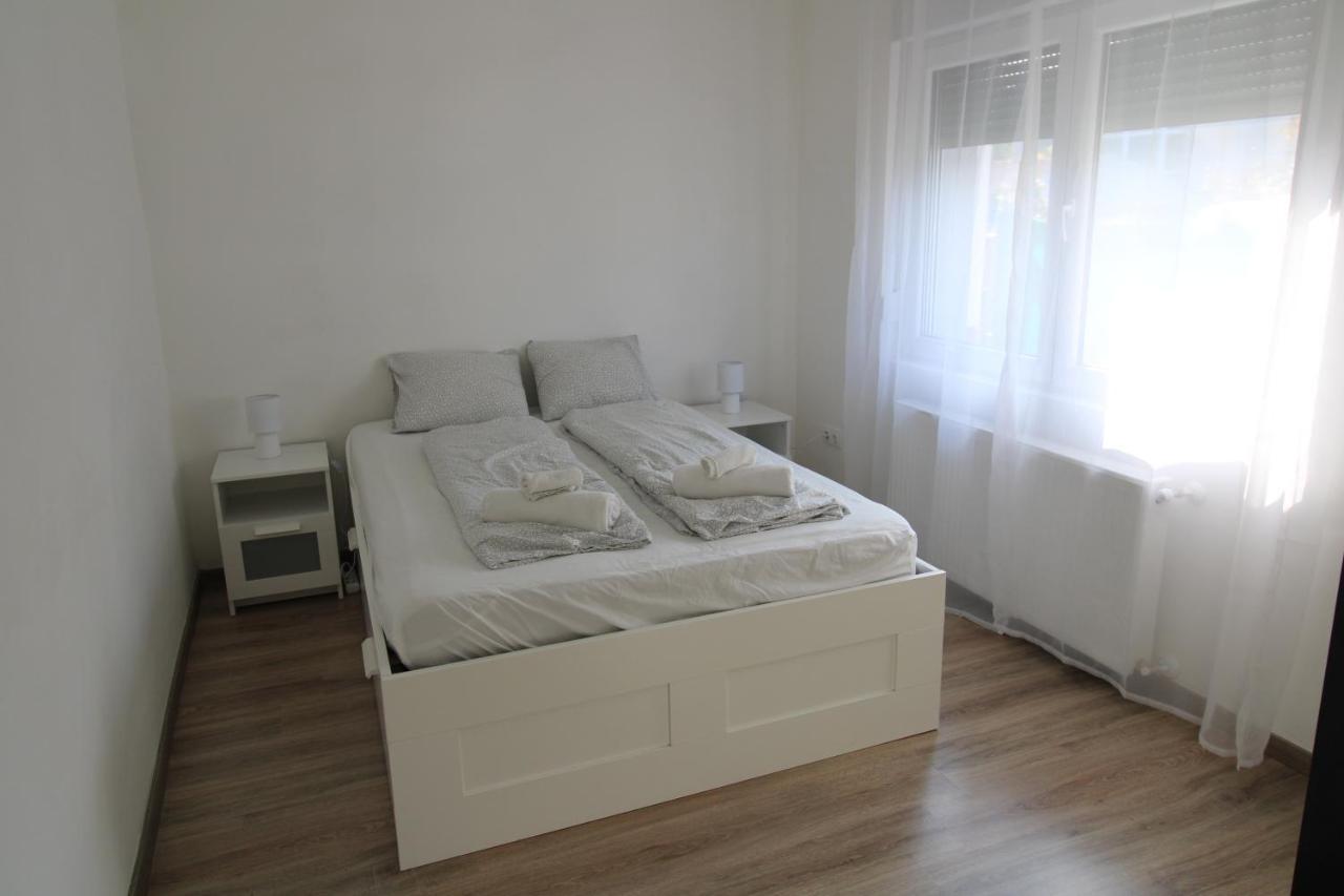 ペーチGarden Apartman Houseアパートメント エクステリア 写真